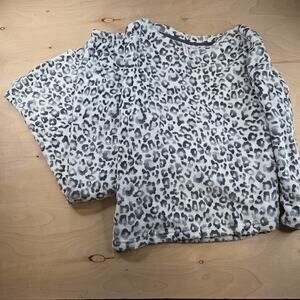 Joyspun Women's Velour White Grey Animal Print 2Pc Pajama Set 2X